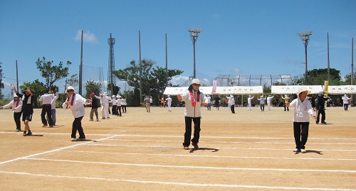 2013斯^m]